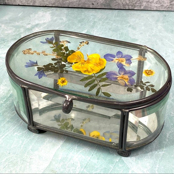 Vintage Other - Glass flower pressed trinket jewelry bow with leaded glass